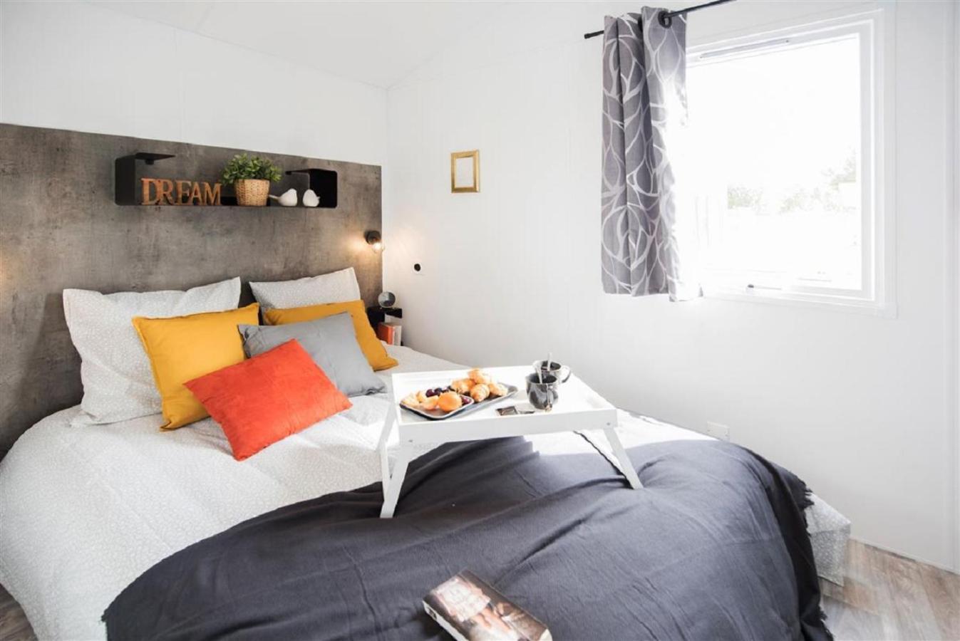 Camping La Touesse Saint-Lunaire Room photo